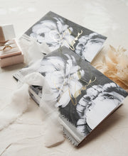 Load image into Gallery viewer, Gold Foil Vow Books (Set of 2)